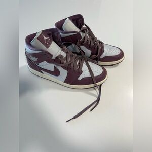 Nike Air Jordan 1 Mid sky j mauve